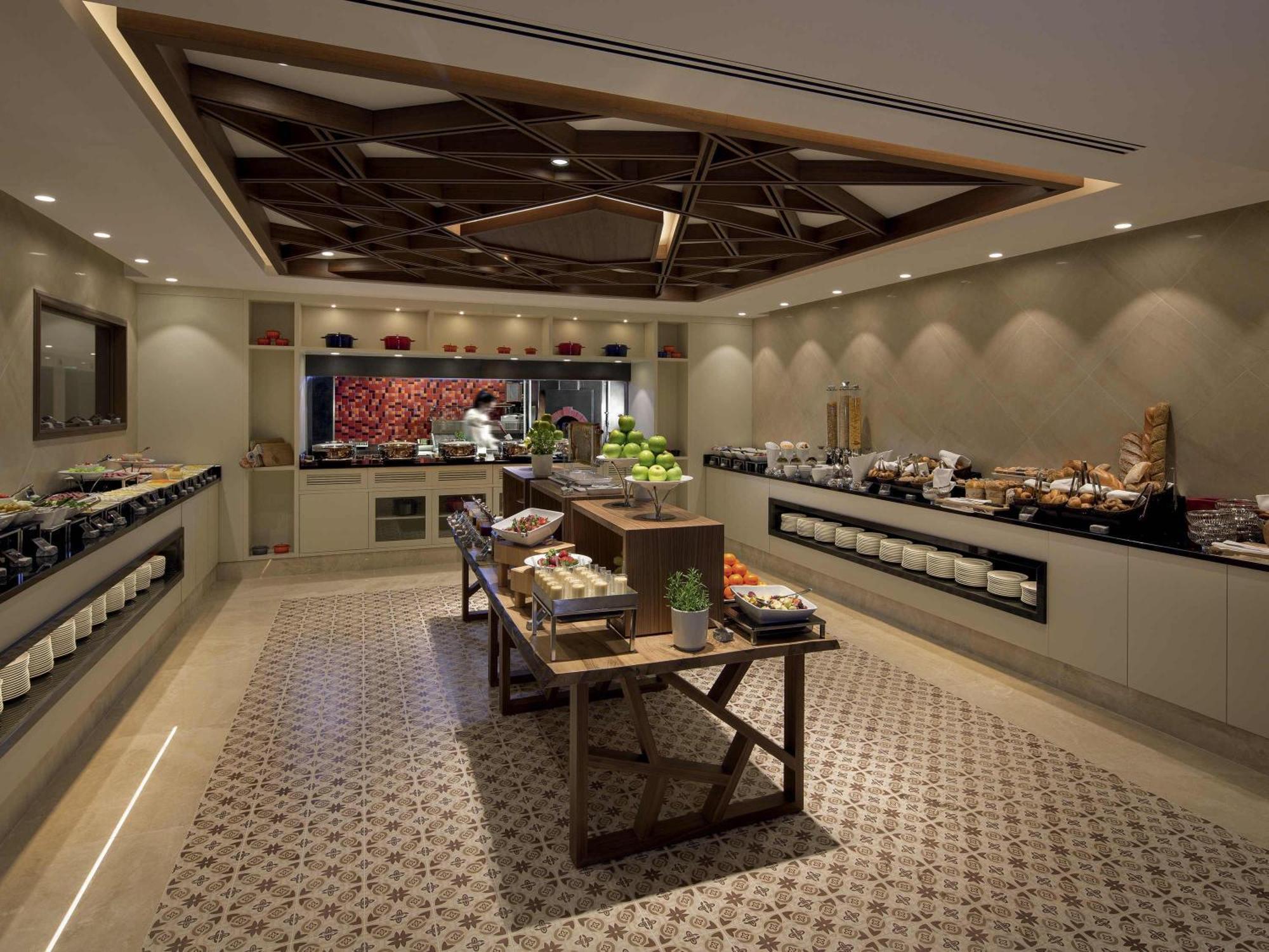 Moevenpick Istanbul Hotel Golden Horn — Fotos 2